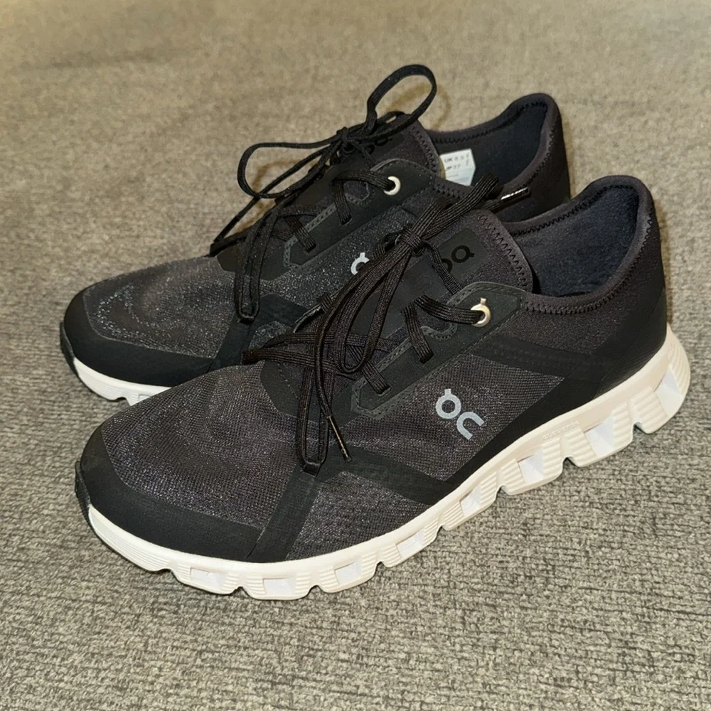 On Running Cloud X 3 A D Shoes